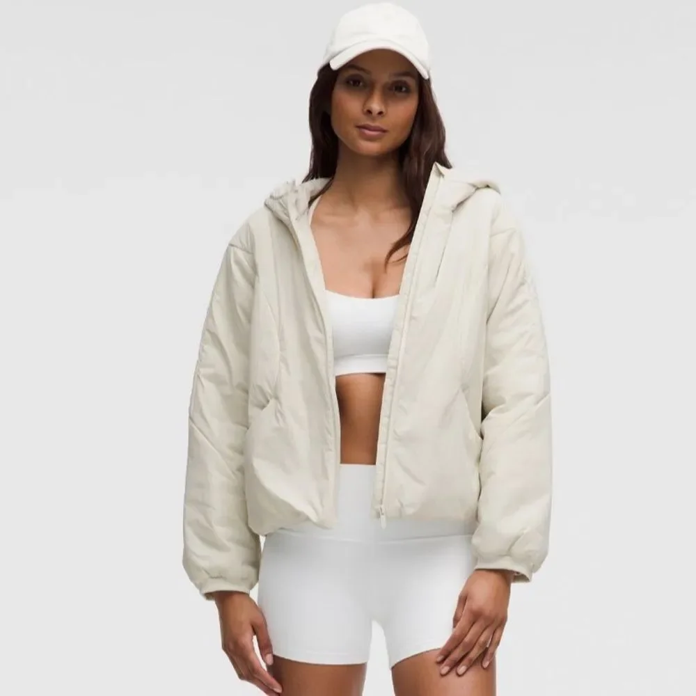 NWT XS Lululemon Lightweight Water-Resistant Insulated Hooded Jacket - Bone